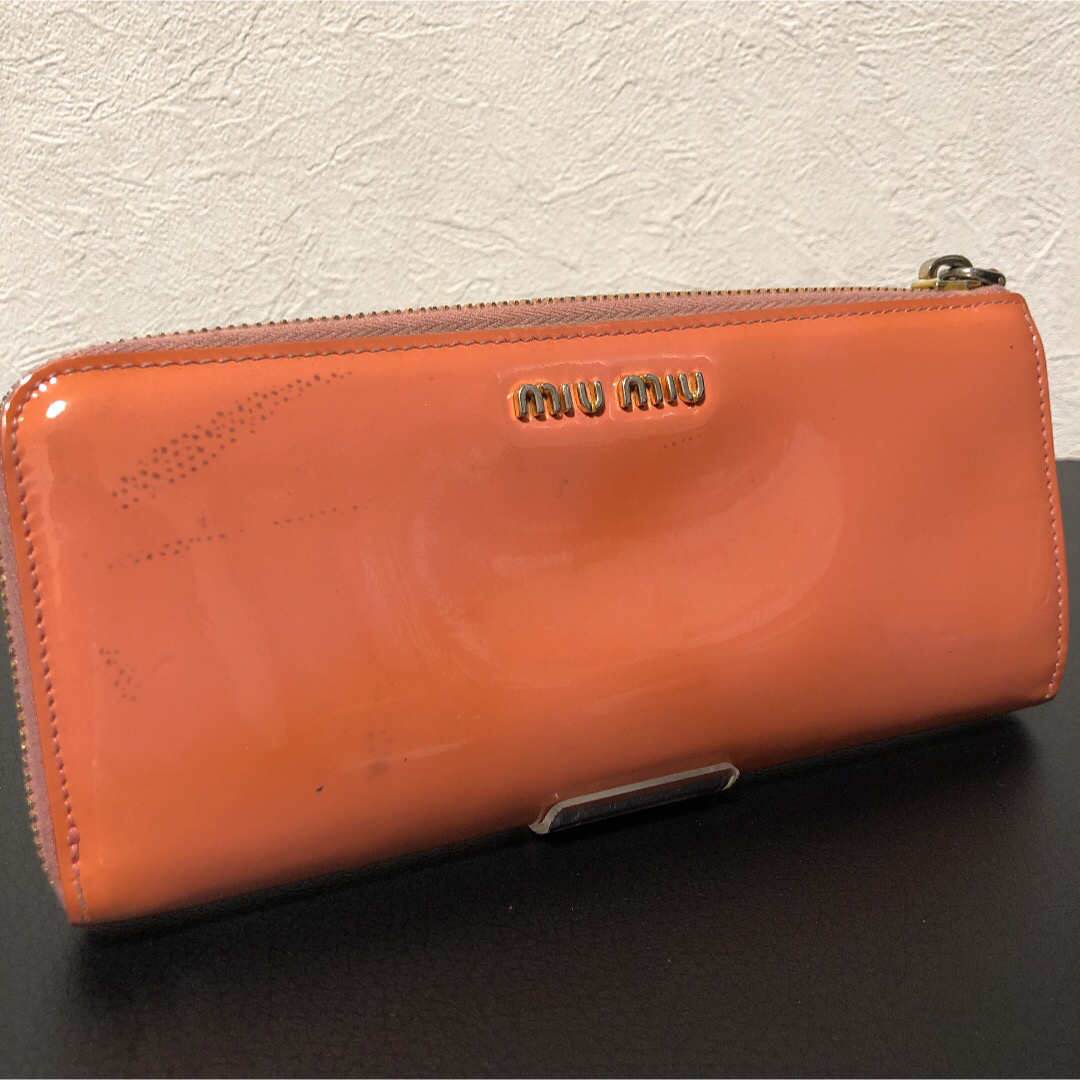 miumiu(ミュウミュウ)のミュウミュウ 長財布 レディースのファッション小物(財布)の商品写真