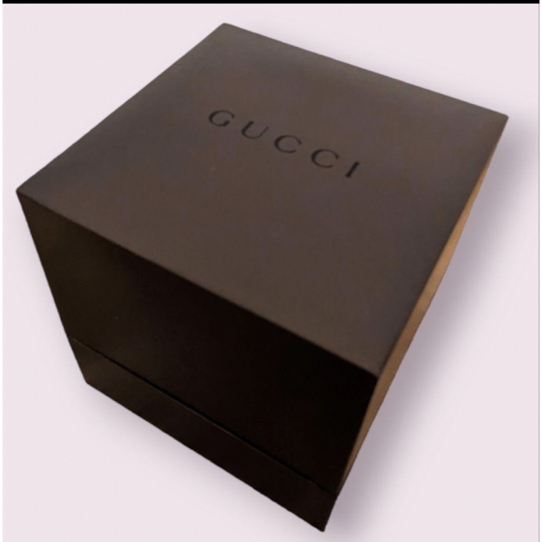 Gucci(グッチ)の【新品未使用タグ付】　GUCCI 腕時計　5500M シェリーライン　希少 レディースのファッション小物(腕時計)の商品写真