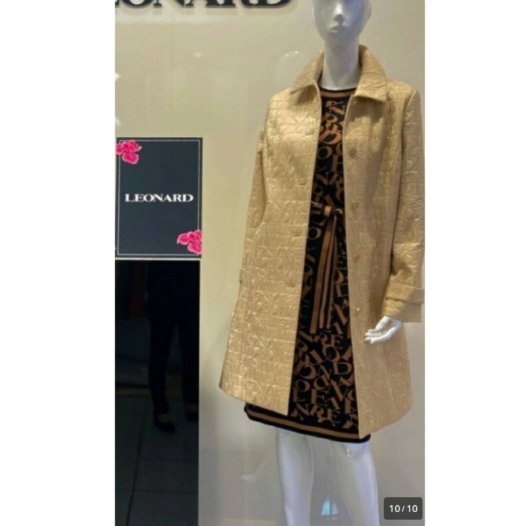 LEONARD(レオナール)の未使用　レオナール　キルティングコート　大きめ40 42の方にも　中綿　ネイビー レディースのジャケット/アウター(ロングコート)の商品写真