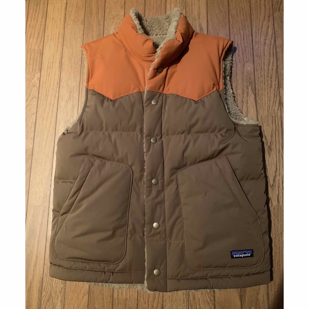 patagonia パタゴニア リバーシブル ボア ダウンベスト