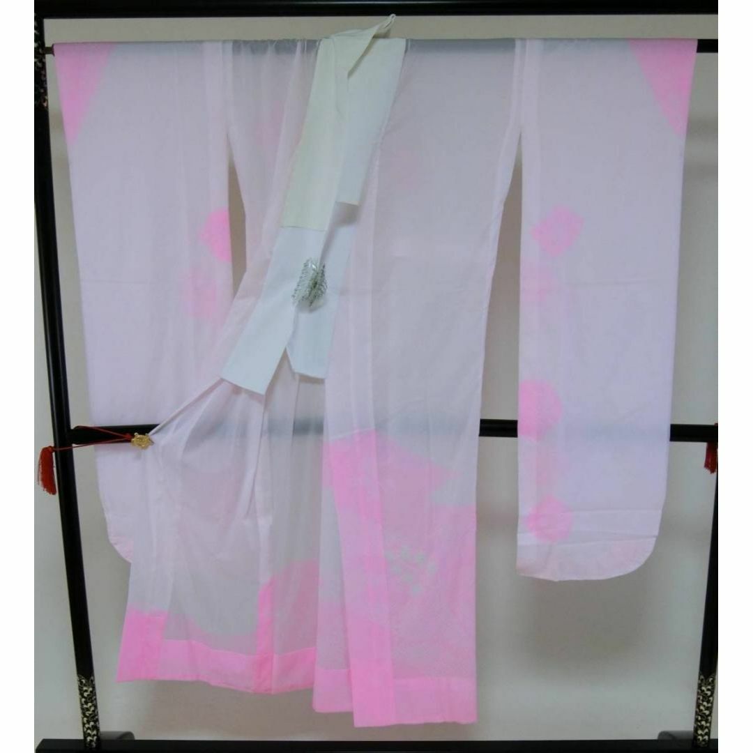 Ａ大きいサイズお仕立て上がりテトロン振袖用長襦袢　ピンク地に絞り　半衿付き レディースの水着/浴衣(着物)の商品写真