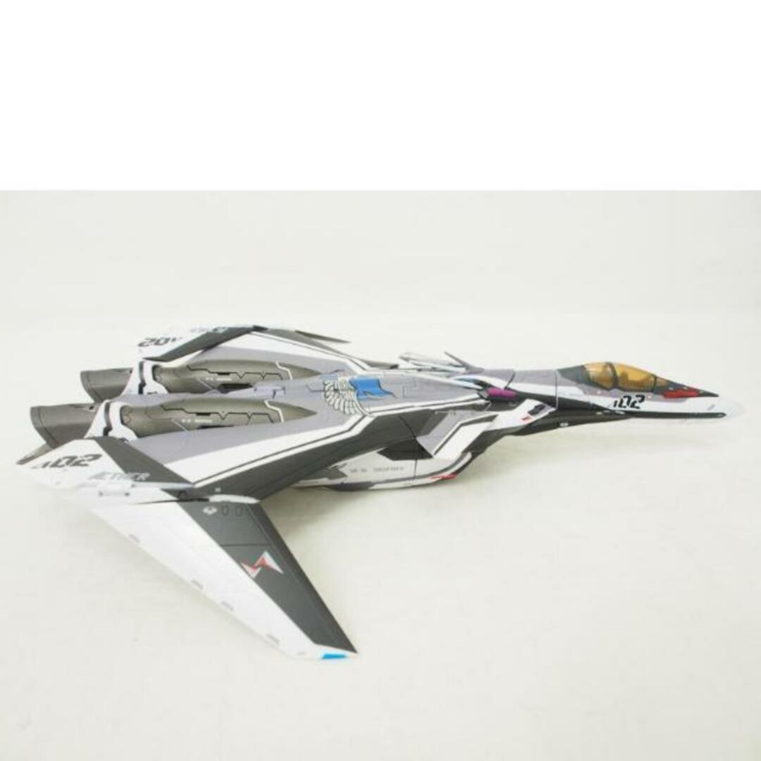 <br>BANDAI バンダイ/DX超合金 劇場版 VF-31F ジークフリード (メッサー・イーレフェルト/ハヤテ・インメルマン搭乗機)/マクロスΔ 激情のワルキューレ/ホビー用品/Cランク/78