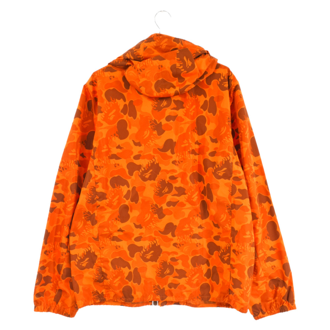 A BATHING APE(アベイシングエイプ)のA BATHING APE アベイシングエイプ Fire Camo ファイヤーカモマウンテンパーカー ウィンドブレーカー オレンジ メンズのジャケット/アウター(マウンテンパーカー)の商品写真