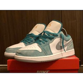 ナイキ(NIKE)のAIR JORDAN 1 LOW SE "NEW EMERALDニューエメラルド(スニーカー)