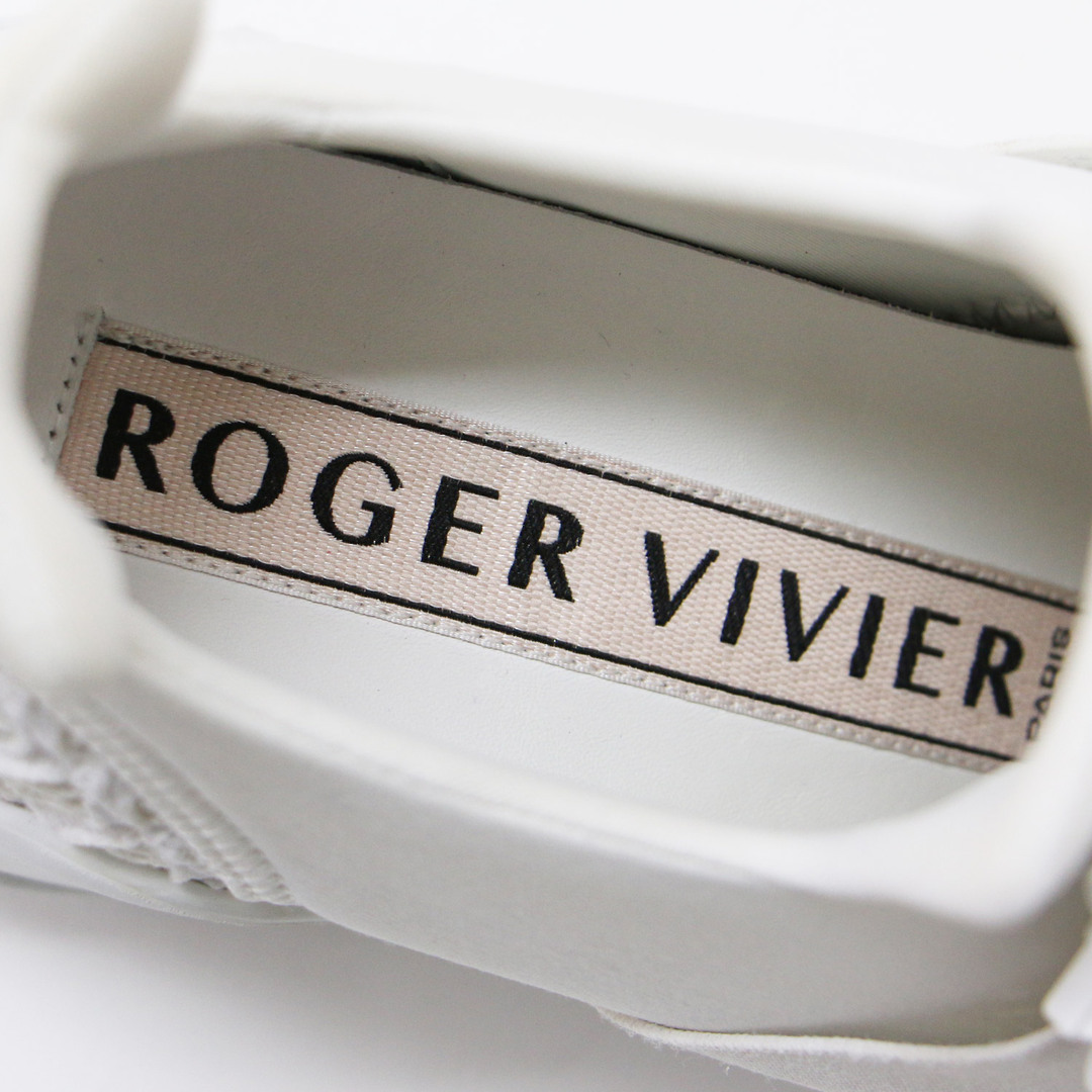 Roger Vivier ロジェ ヴィヴィエ スニーカー シューズ 靴 ホワイト 白 サイズ：23cm 36 ストラス バックル クリスタル ビジュー  ヴィヴ ラン ショックヒール おしゃれ シンプル きれいめ 大人女子 ブランド 上品 ベーシック 高級 普段使い【レディース】【中古】