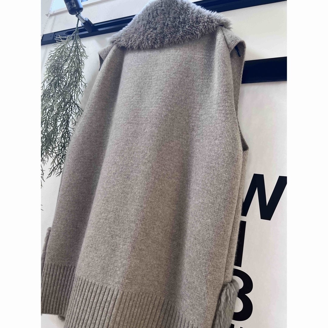 L'Appartement DEUXIEME CLASSE(アパルトモンドゥーズィエムクラス)のL'Appartement Mouton×Knit VEST レディースのトップス(ベスト/ジレ)の商品写真