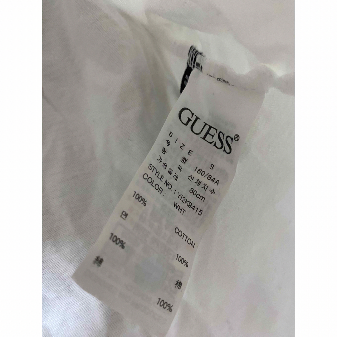 GUESS(ゲス)のGUESS ゲス　tシャツ　半袖　プリント　レディース S レディースのトップス(Tシャツ(半袖/袖なし))の商品写真