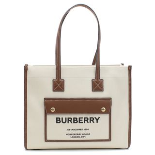 バーバリー(BURBERRY) バッグ（ホワイト/白色系）の通販 200点以上