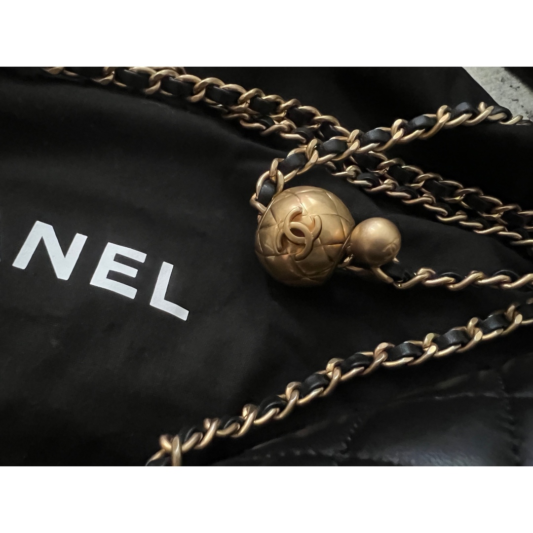 CHANEL(シャネル)のCHANEL マトラッセ　ココボール レディースのバッグ(ショルダーバッグ)の商品写真