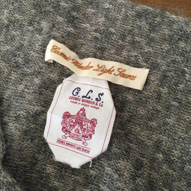 COSMIC WONDER(コズミックワンダー)の新品未使用》服の袖みたいなマフラー グレー G.L.S レディースのファッション小物(マフラー/ショール)の商品写真