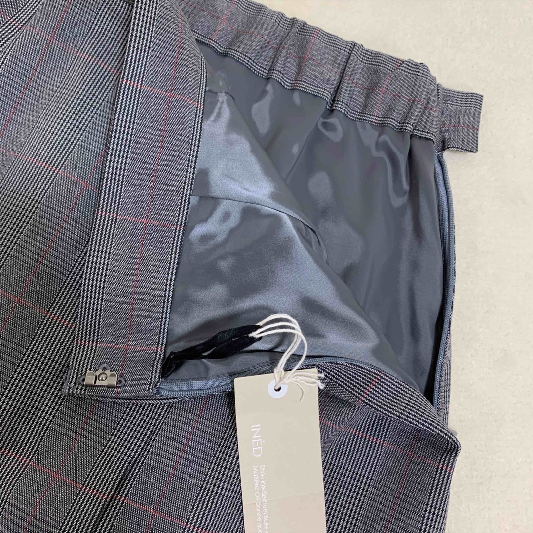 【新品タグ付】INEDベルト付きラップ風チェックタイトスカート　黒　サイズ11