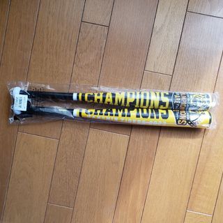 ハンシンタイガース(阪神タイガース)の阪神タイガース　セリーグ　優勝記念　カンフーバット　応援グッズ(記念品/関連グッズ)