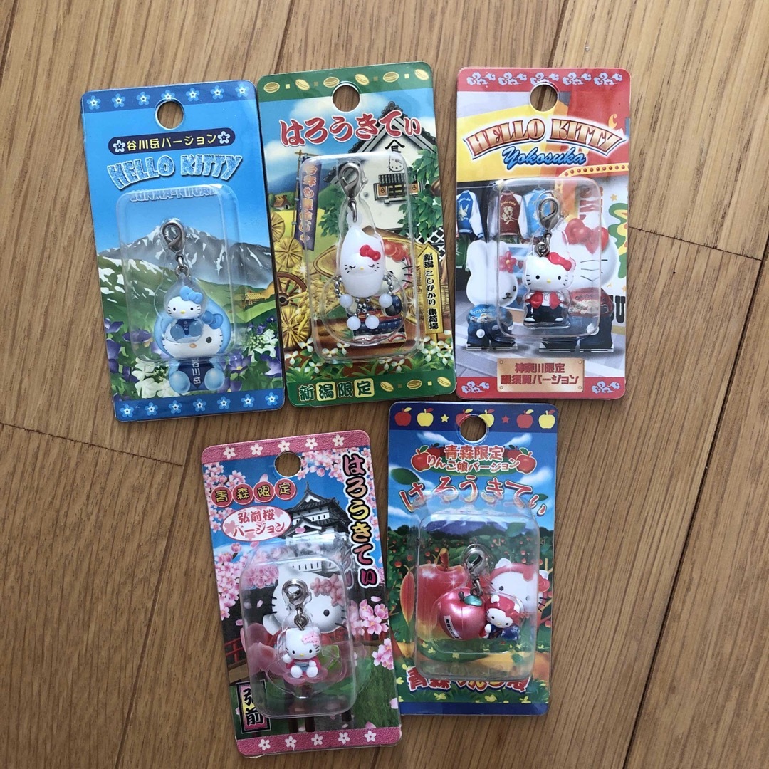 ハローキティ(ハローキティ)のハローキティ★ご当地ファスナーマスコット5つ② エンタメ/ホビーのおもちゃ/ぬいぐるみ(キャラクターグッズ)の商品写真