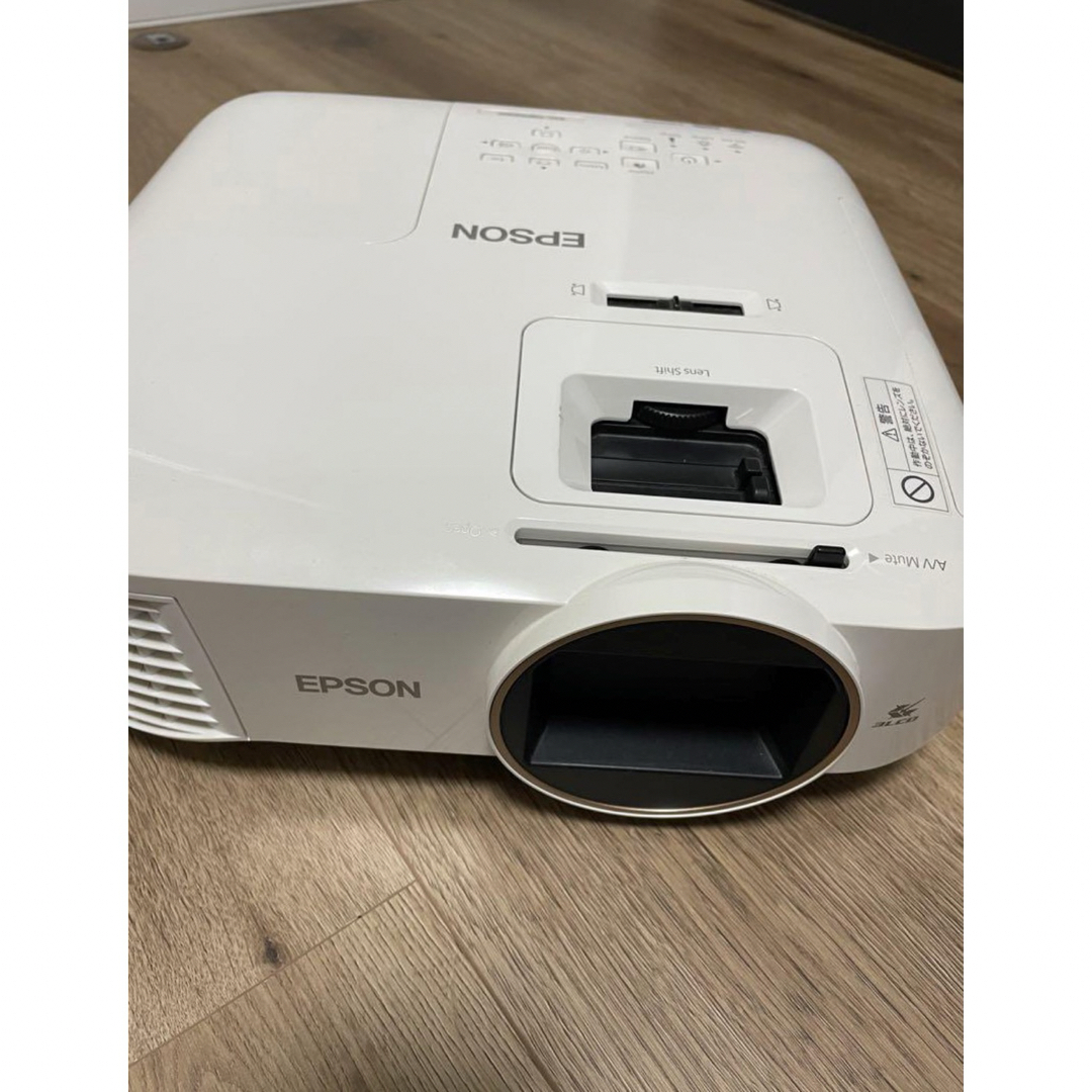 EPSON ホームプロジェクター EH-TW5650の通販 by m's shop|ラクマ