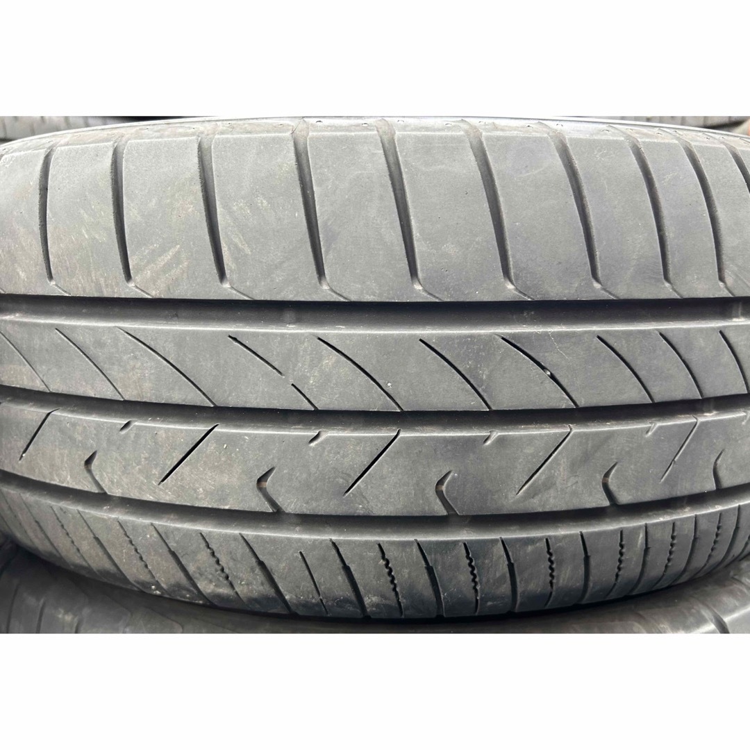 TOYO TIRES 215/65R16 22年製　サマータイヤ