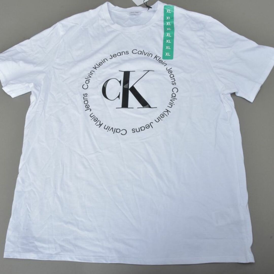 Calvin Klein(カルバンクライン)の未使用♡カルバンクライン ロゴプリント 半袖Tシャツ 白×黒 CK 男女兼用 メンズのトップス(Tシャツ/カットソー(半袖/袖なし))の商品写真