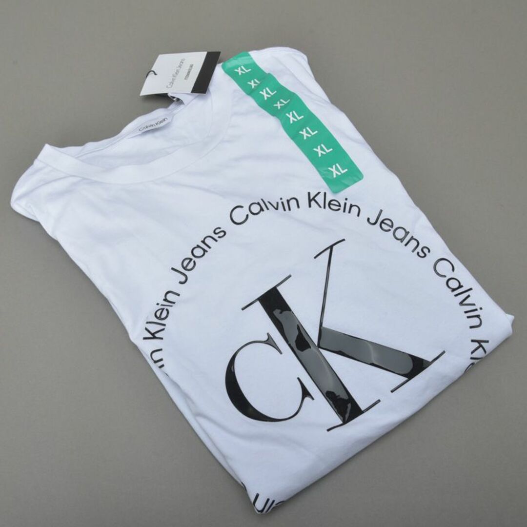 Calvin Klein(カルバンクライン)の未使用♡カルバンクライン ロゴプリント 半袖Tシャツ 白×黒 CK 男女兼用 メンズのトップス(Tシャツ/カットソー(半袖/袖なし))の商品写真