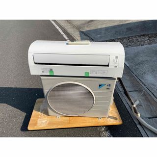 ダイキン(DAIKIN)のDAIKIN 6畳用　2.2kwエアコン　ATE22TESK-W 2016年製 (エアコン)