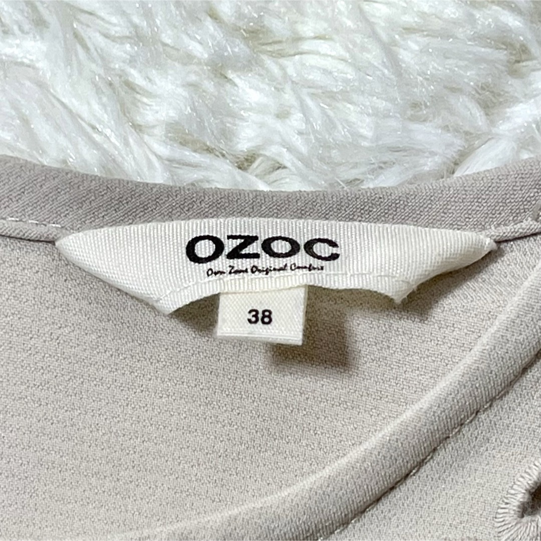 OZOC(オゾック)の極美品✨ OZOC オゾック　ブラウス　花刺繍　Mサイズ　ベージュ レディースのトップス(シャツ/ブラウス(長袖/七分))の商品写真