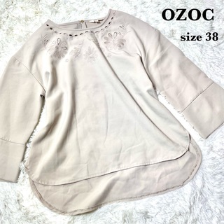 オゾック(OZOC)の極美品✨ OZOC オゾック　ブラウス　花刺繍　Mサイズ　ベージュ(シャツ/ブラウス(長袖/七分))