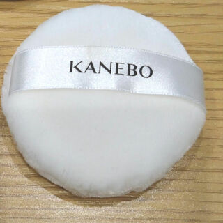 Kanebo - カネボウ パフ 白 1個