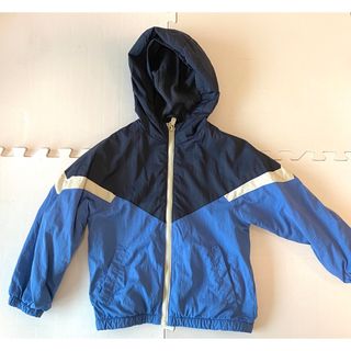 ザラ(ZARA)のフード付き　ZARA 軽いジャンパー　110サイズ　子供服(ジャケット/上着)