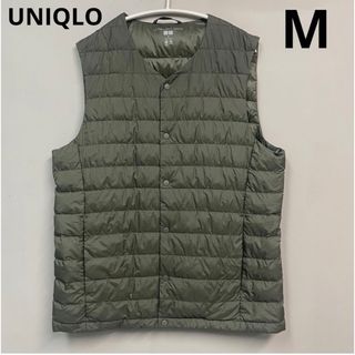 ユニクロ(UNIQLO)のUNIQLO ウルトラライトダウンコンパクトベスト　カーキ　M メンズ　グリーン(ダウンベスト)