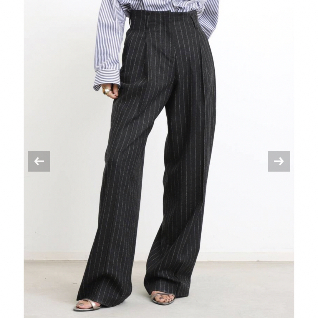 L'Appartement DEUXIEME CLASSE(アパルトモンドゥーズィエムクラス)の【GOLDEN GOOSE】 PINSTRIPE PANTS 36 レディースのパンツ(その他)の商品写真