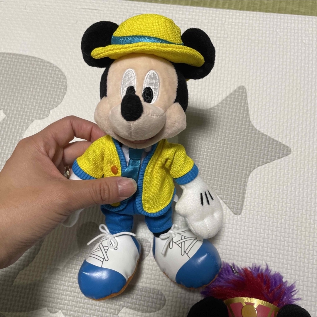 Disney(ディズニー)のミッキー　ぬいぐるみバッチ　ディズニーリゾート　限定　希少 エンタメ/ホビーのおもちゃ/ぬいぐるみ(キャラクターグッズ)の商品写真