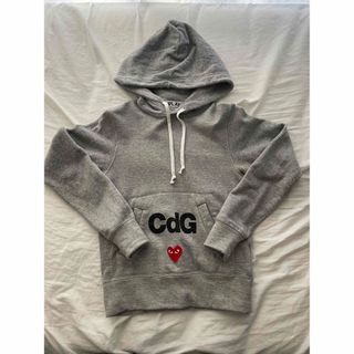 コムデギャルソン(COMME des GARCONS)のプレイコムデギャルソン　パーカー(パーカー)