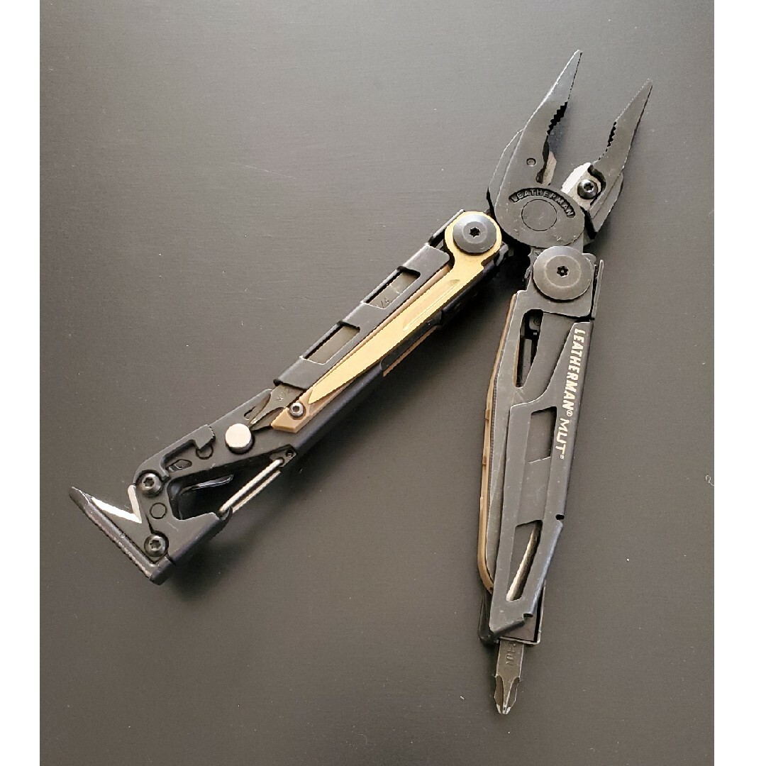 美品の通販　国内正規　MUT　レザーマン　LEATHERMAN　LEATHERMAN　shop｜レザーマンならラクマ　by　タマキチ's