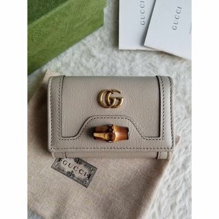 グッチ(Gucci)のGUCCI グッチ バンブー付 ミディアム ウォレット 3つ折り財布 ベージュ(財布)