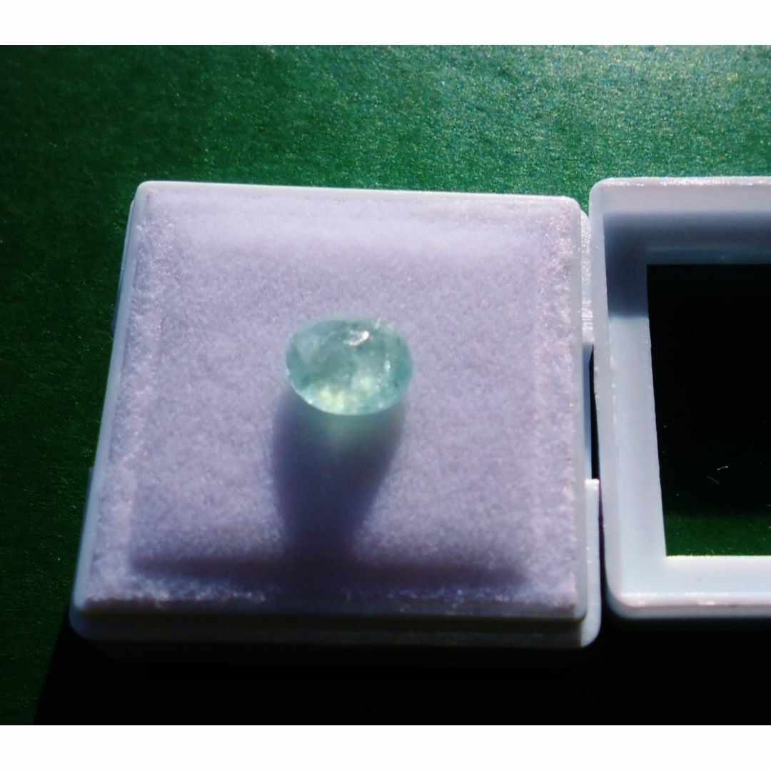 天然😊トルマリン✨パライバネオングリーン🤢1.25ct ケース付 レディースのアクセサリー(その他)の商品写真