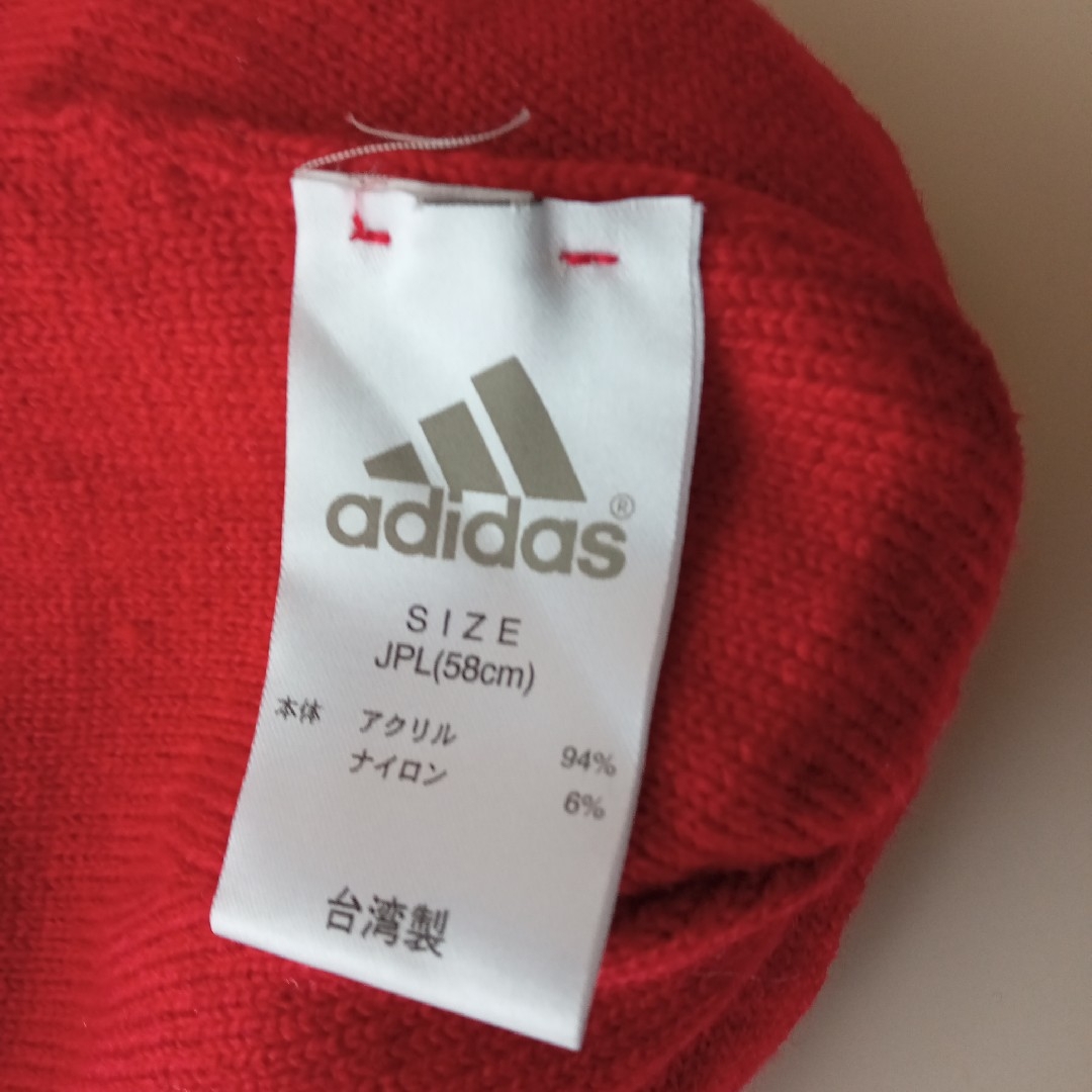 adidas(アディダス)のadidaoutdoorニットワッチ アディダスニット帽子　2way 刺繍マーク レディースの帽子(ニット帽/ビーニー)の商品写真