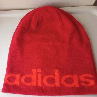 アディダス(adidas)のadidaoutdoorニットワッチ アディダスニット帽子　2way 刺繍マーク(ニット帽/ビーニー)