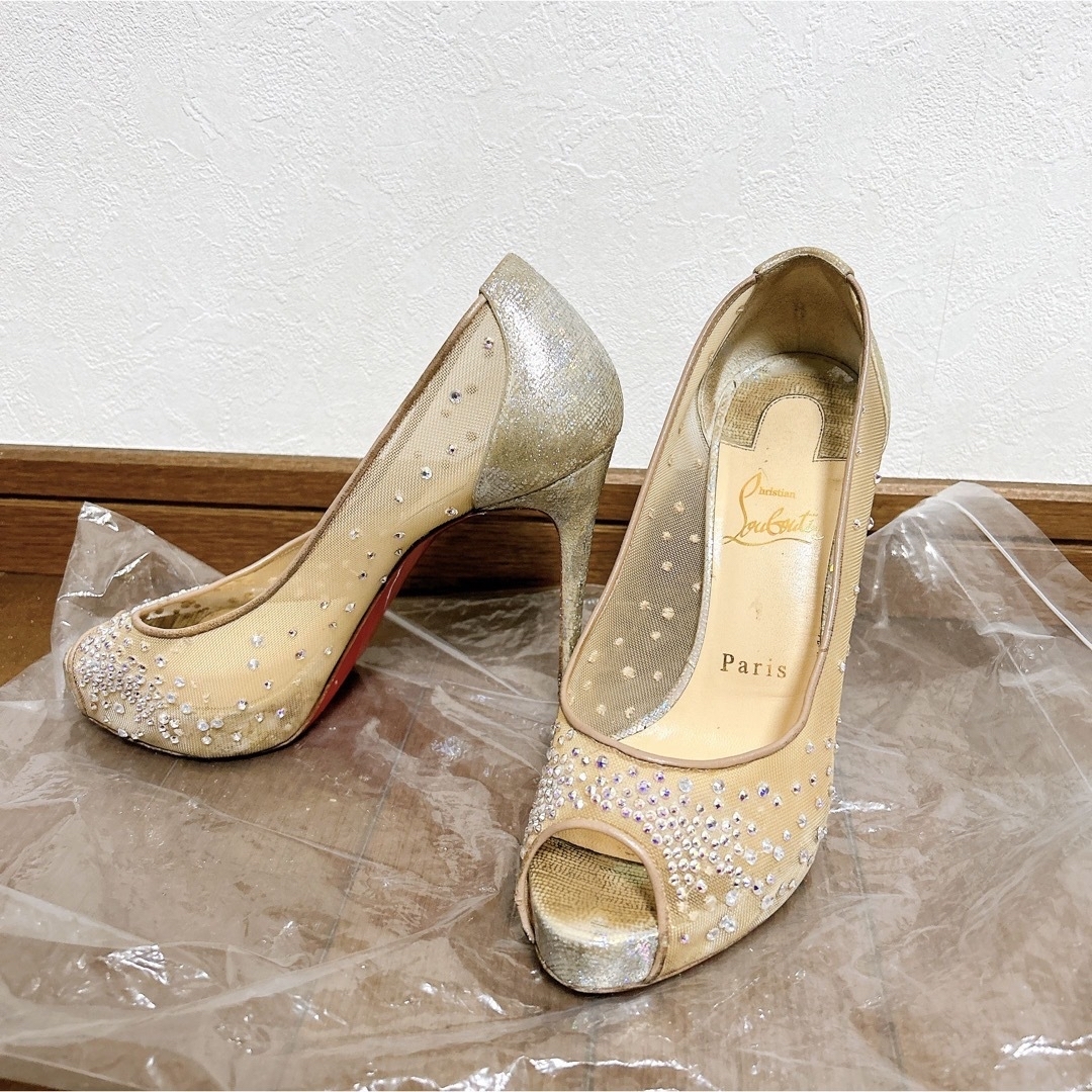 Christian Louboutin(クリスチャンルブタン)のクリスチャンルブタン　ビジュー　ハイヒール レディースの靴/シューズ(ハイヒール/パンプス)の商品写真