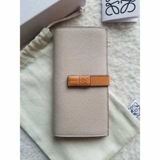 販売中のみ】4ページ目 - ロエベ 財布(レディース)の通販 900点以上