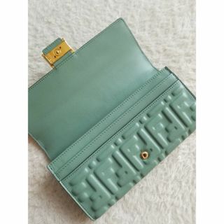 FENDI - 入手困難 FENDI フェンディ FFロゴ バゲット コンチネンタル