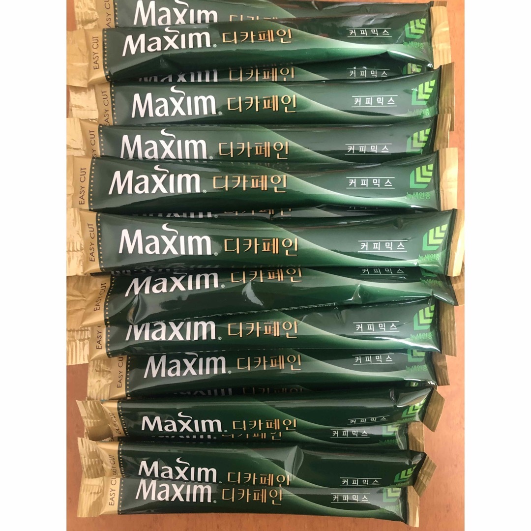 Maxim(マキシン)の韓国　maxim コーヒー　デカフェ　カフェインレス　30本 食品/飲料/酒の飲料(コーヒー)の商品写真