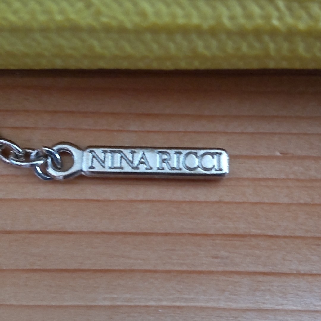 NINA RICCI(ニナリッチ)のNINA RICCI長財布 レディースのファッション小物(財布)の商品写真