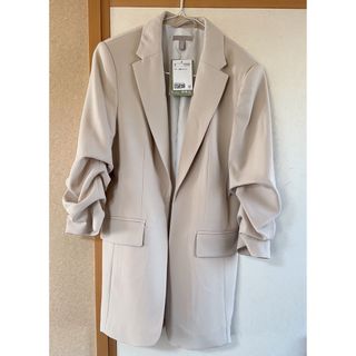 エイチアンドエム(H&M)の❤️半額以下❤️ H&M テーラードジャケット ベージュ XS(テーラードジャケット)