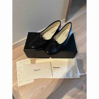 完売品　新品未使用　repetto マノン　フラットシューズ