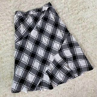 コムデギャルソンコムデギャルソン(COMME des GARCONS COMME des GARCONS)のCOMME des GARCONS コムコム　ロングスカート　シワ加工　変形(ロングスカート)