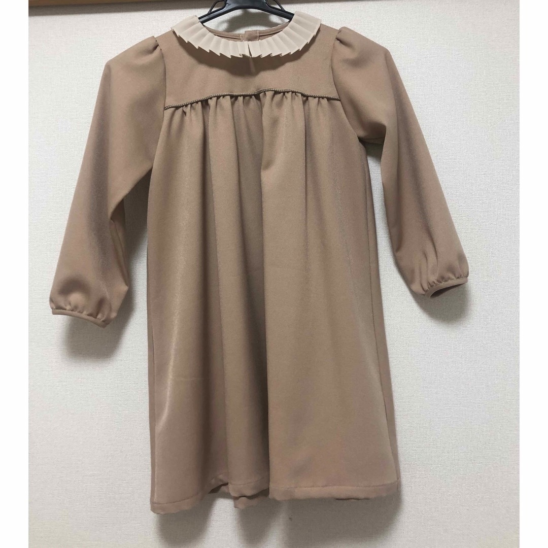 June little closet ペタルドレス 120 ベージュの通販 by sakura's June little closet ペタルドレス 120 ベージュの通販 by sakura's