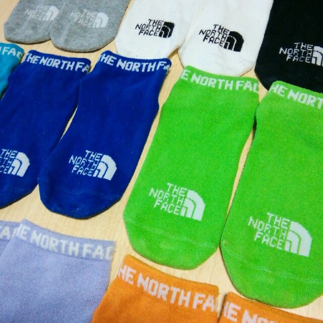 THE NORTH FACE(ザノースフェイス)のTHE NORTH FACE キッズアンクルソックス 19~21㎝ キッズ/ベビー/マタニティのこども用ファッション小物(靴下/タイツ)の商品写真