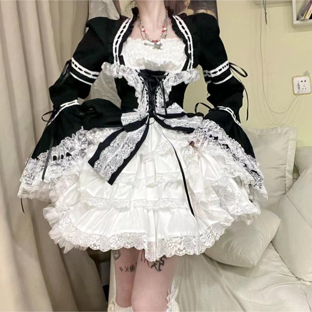 BODYLINE(ボディライン)のゴスロリ　ロリータ　コスプレ レディースのワンピース(ひざ丈ワンピース)の商品写真