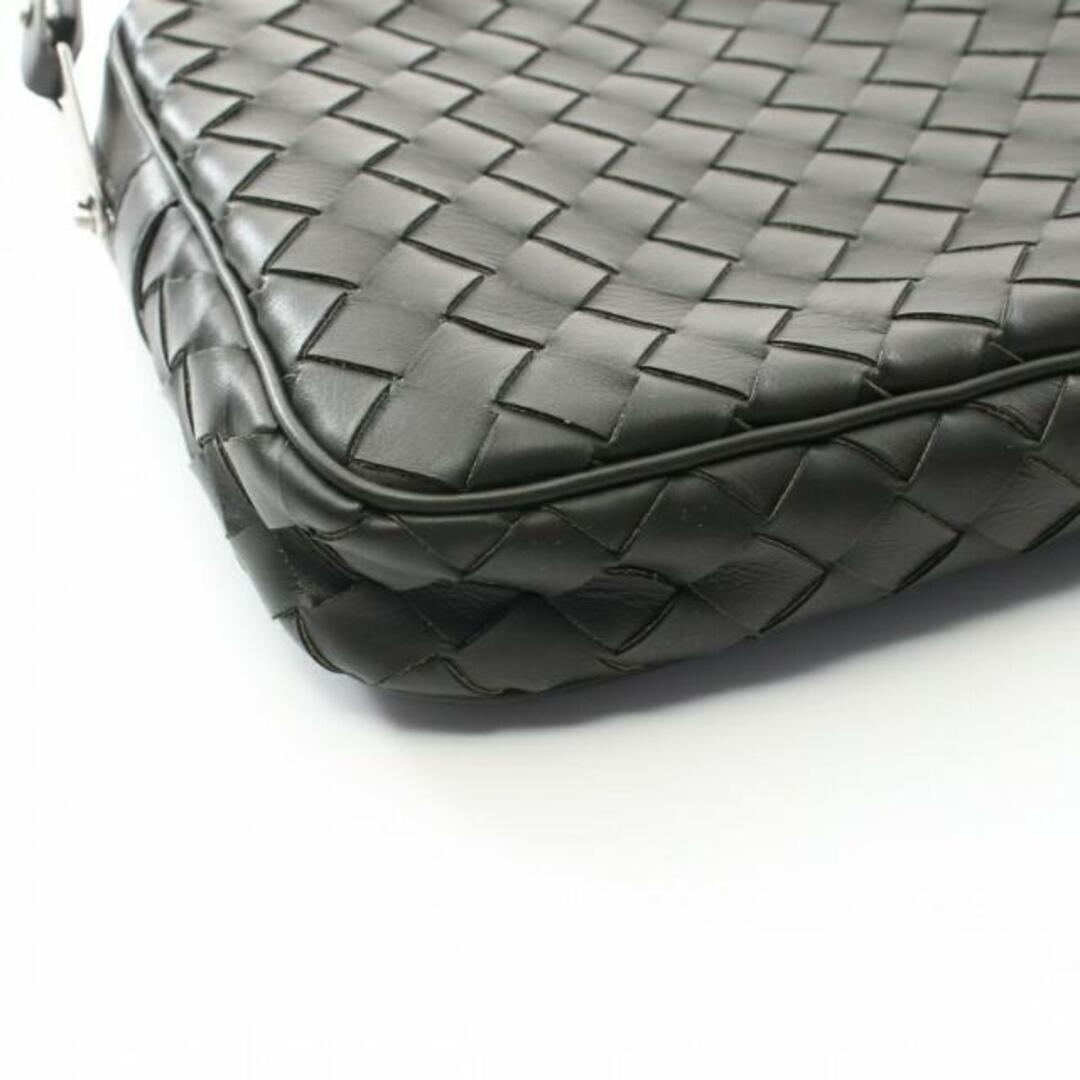 Bottega Veneta(ボッテガヴェネタ)のイントレチャート ドキュメントケース クラッチバッグ レザー ダークグリーン メンズのバッグ(セカンドバッグ/クラッチバッグ)の商品写真