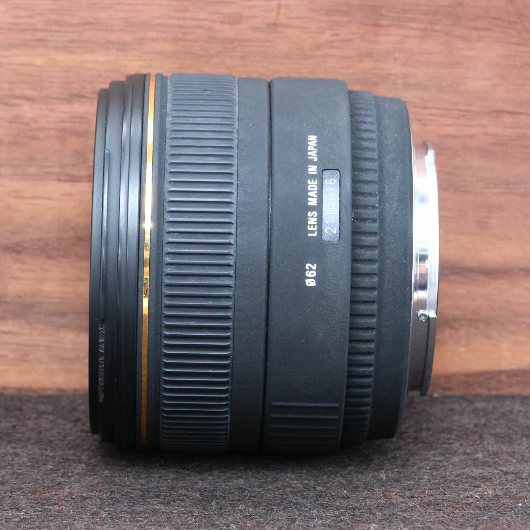 SIGMA(シグマ)のSIGMA 30mm F1.4 DC ソニーミノルタ用 Aマウント 単焦点レンズ スマホ/家電/カメラのカメラ(レンズ(単焦点))の商品写真