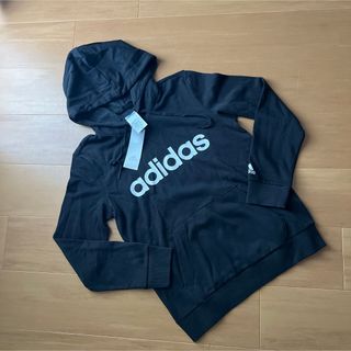 アディダス(adidas)の値下げ！新品adidasアディダス★フード付きスウェットパーカー★ブラック★OT(トレーナー/スウェット)