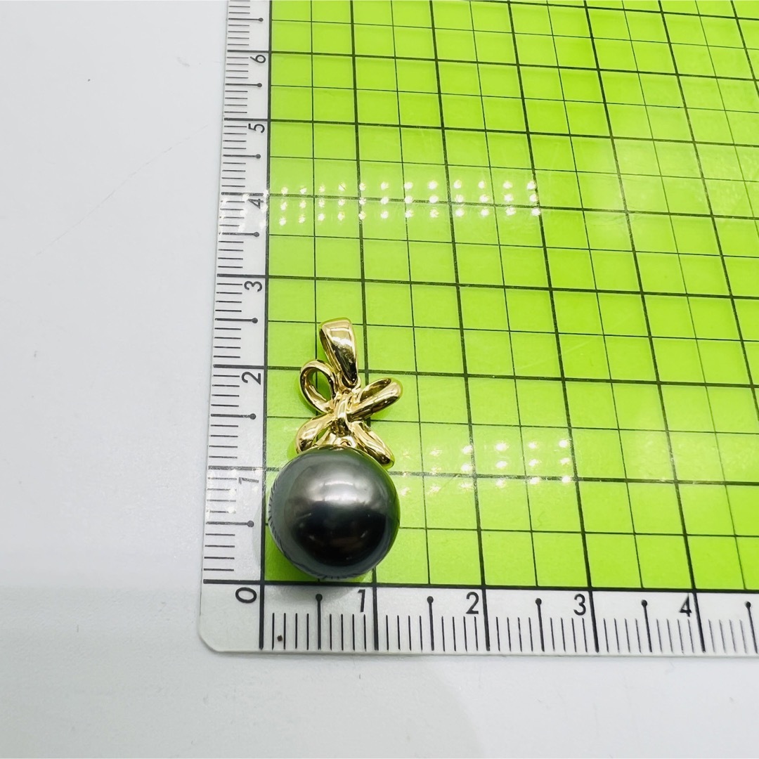 タサキ ペンダントトップ  K18 黒蝶真珠 11.1mm